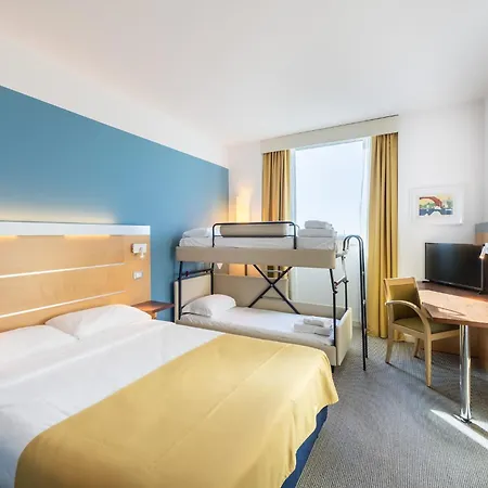 Hotell Meditur Udine Nord 3*