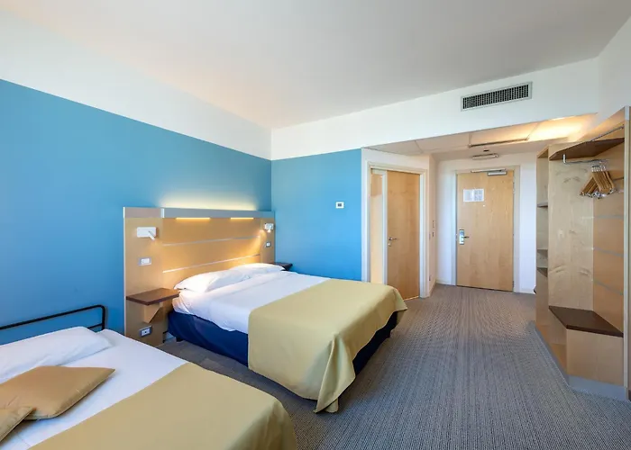 Hotel Meditur Udine Nord 3*